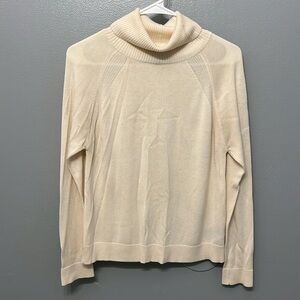 Banana Republic Women’s Ribbed Turtleneck Cream Sweater Size Small